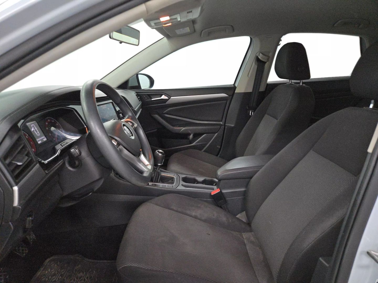 2019 Volkswagen Jetta - Image 9