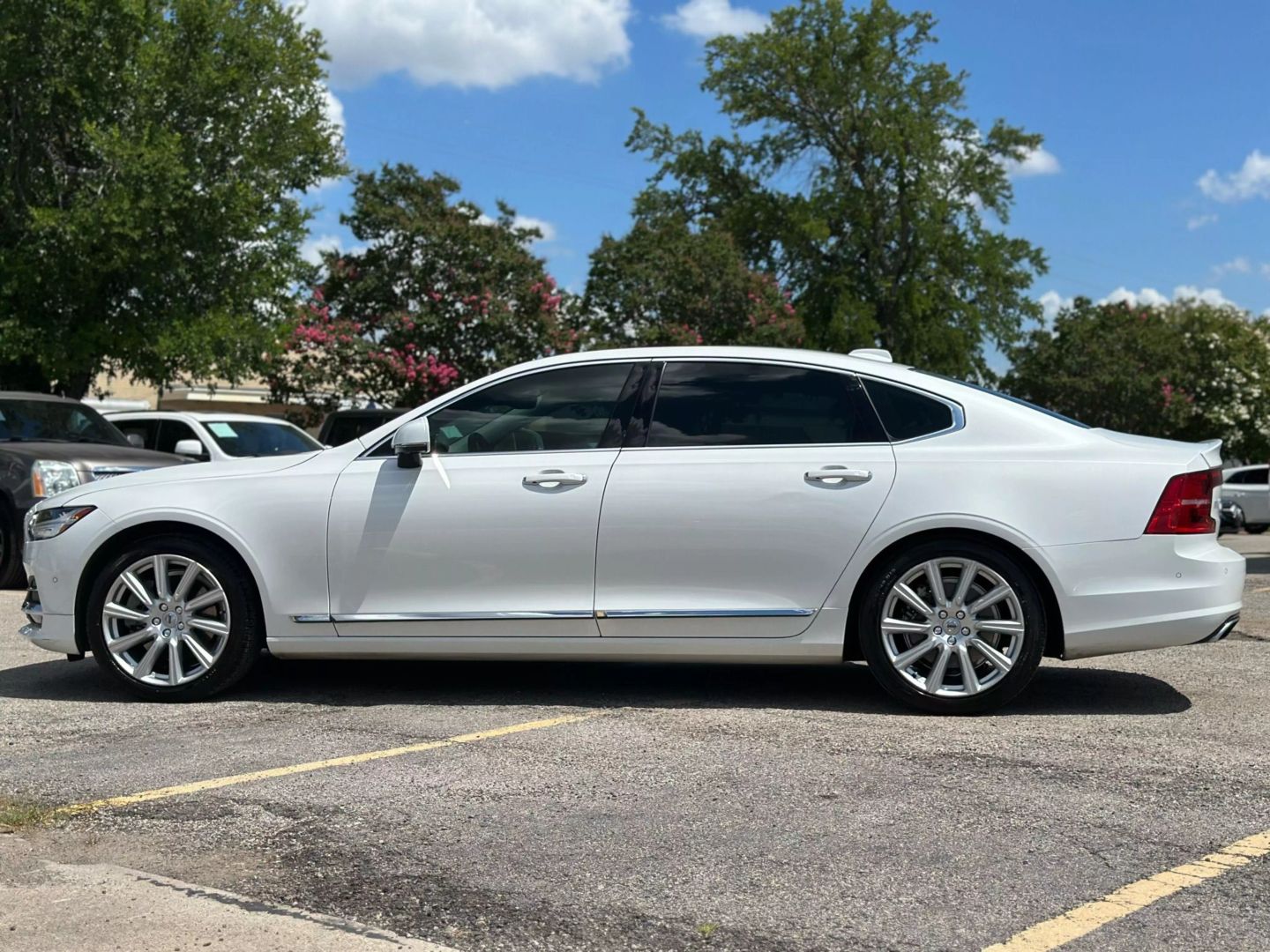 2018 Volvo S90 - Image 3