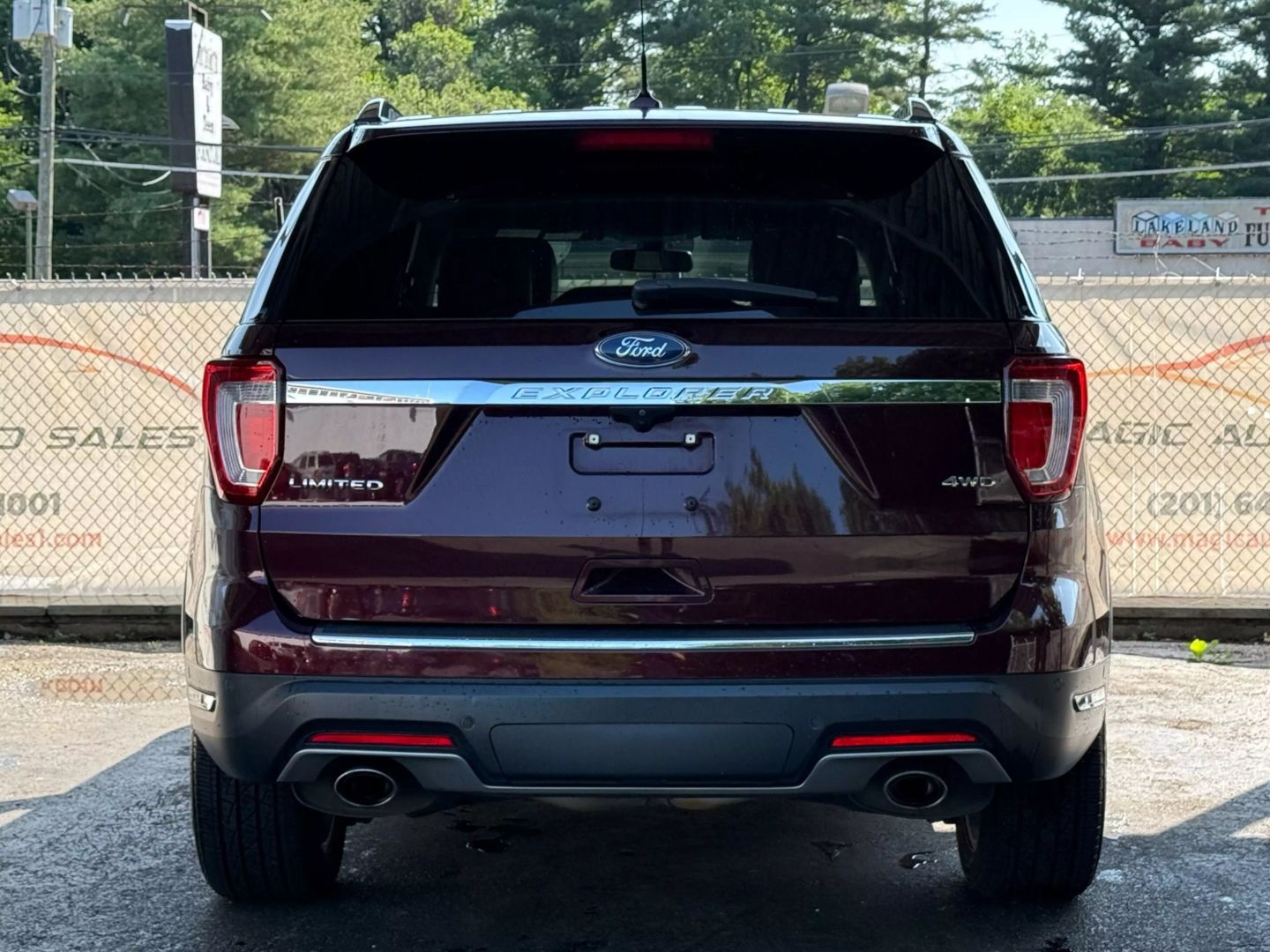 2018 Ford Explorer - Image 10