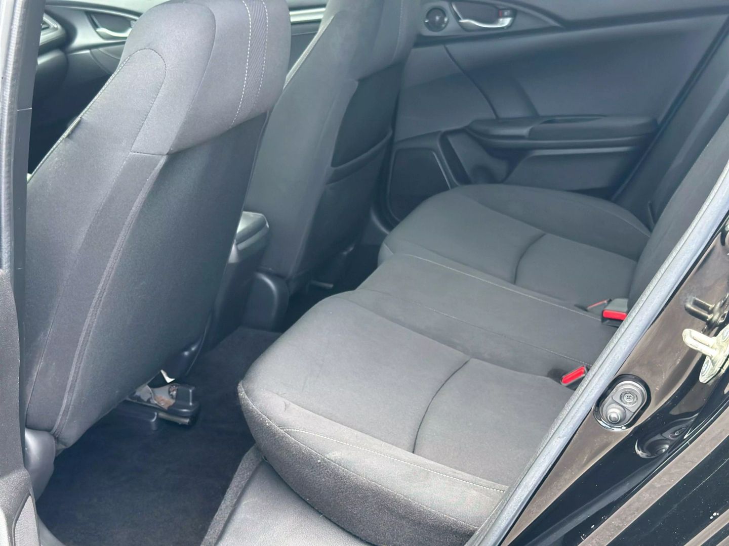 2018 HONDA CIVIC HATCHBACK 4-CYL, TURBO, 1.5 LITER EX HATCHBACK 4D