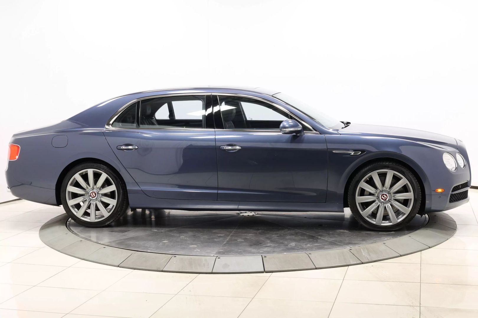 2016 Bentley Flying Spur - Image 63