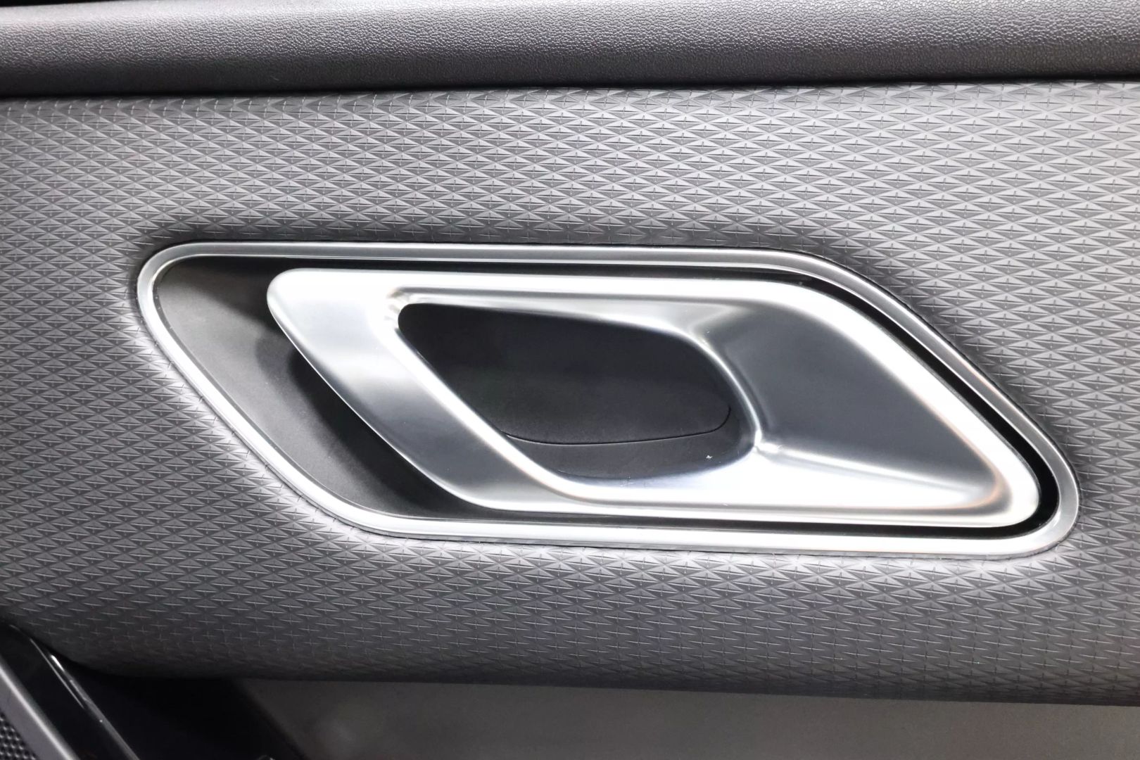 2019 Land Rover Range Rover Velar - Image 80