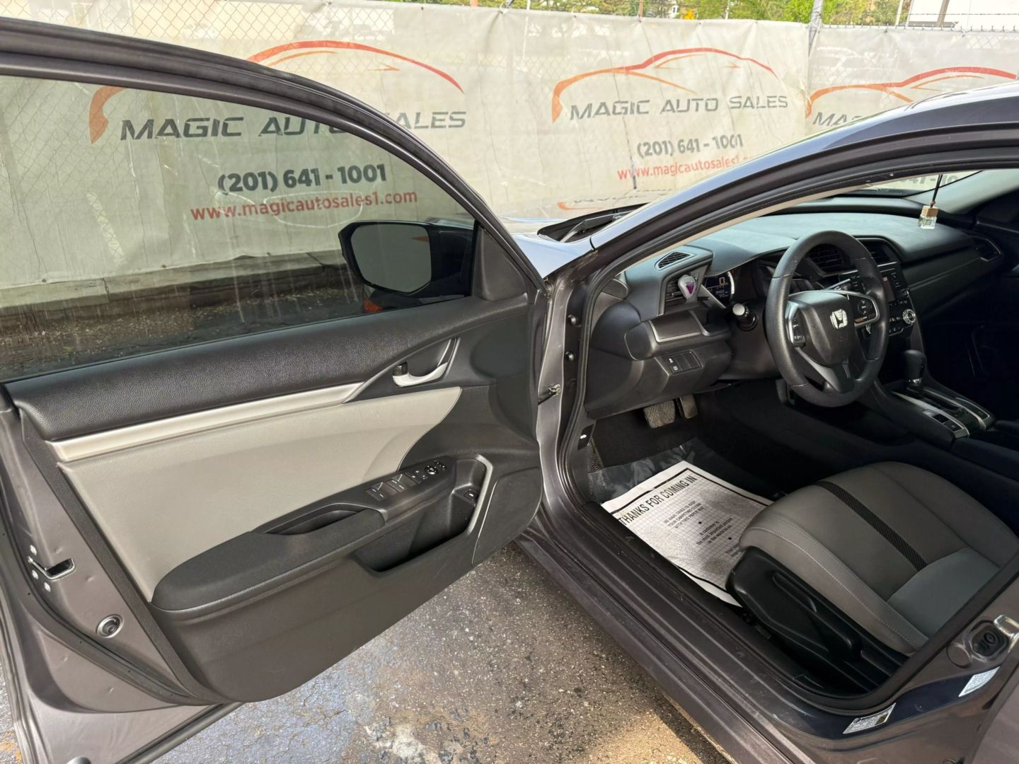 2018 Honda Civic - Image 12