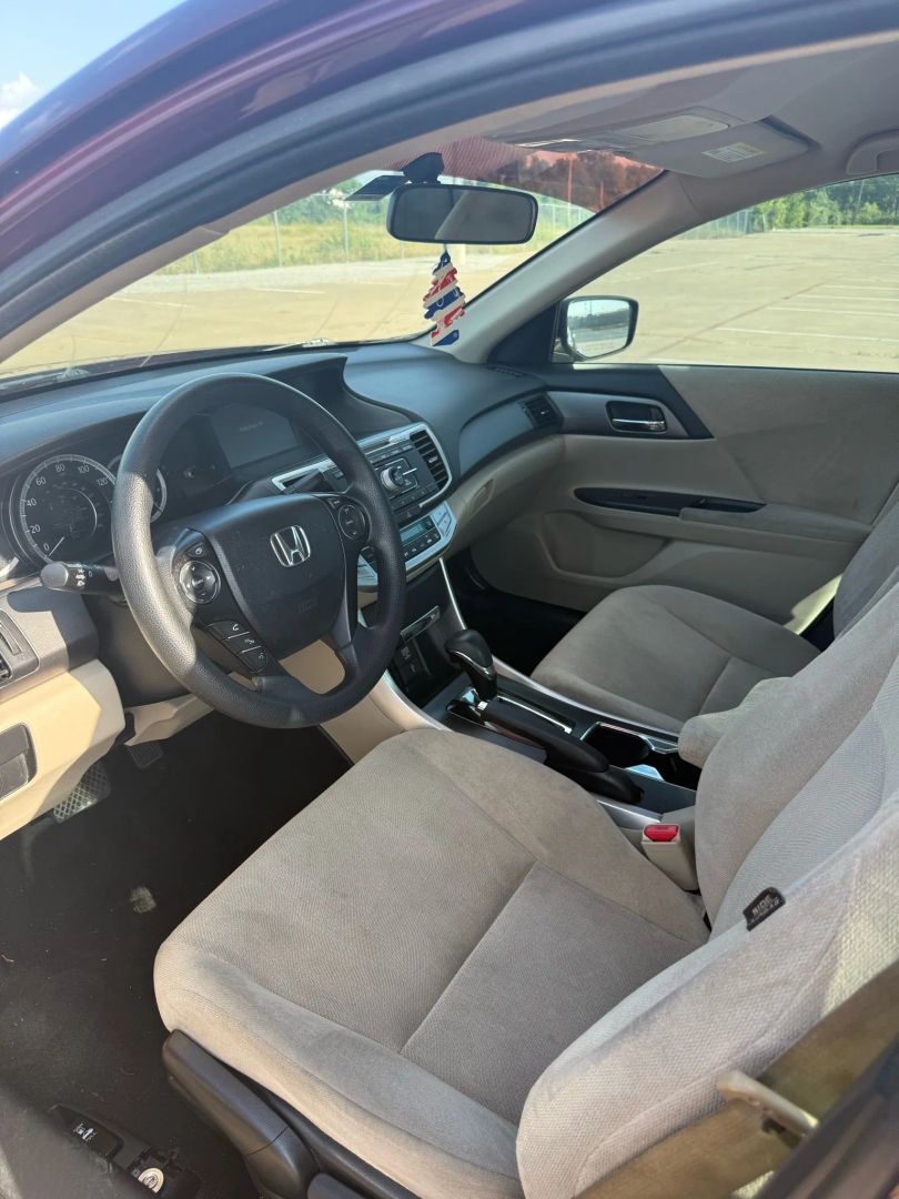 2013 Honda Accord - Image 7