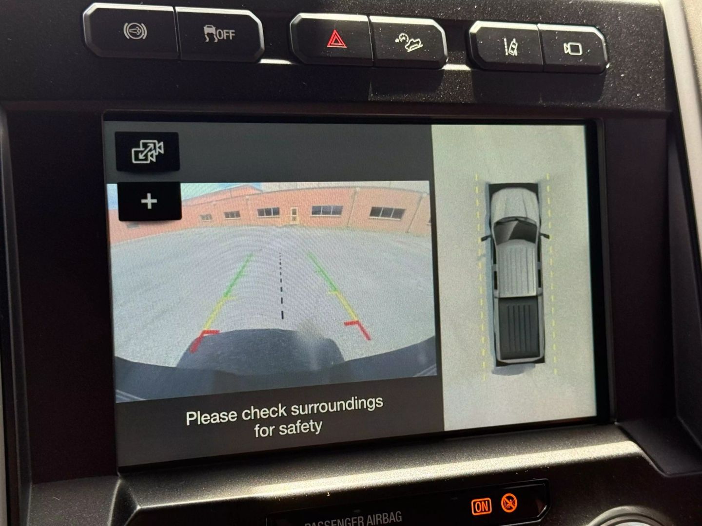 2018 Ford F250 Super Duty Crew Cab - Image 34