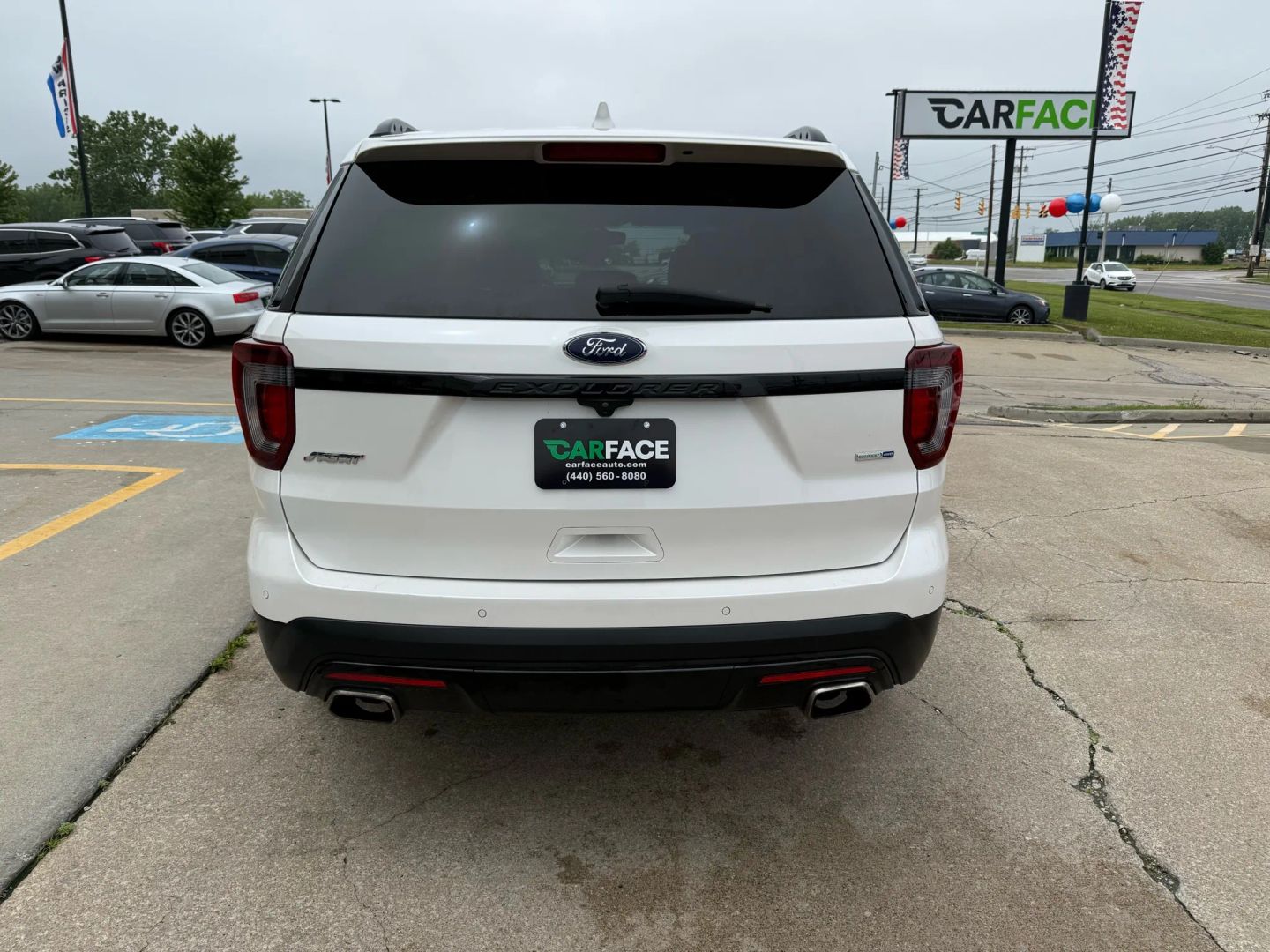 2017 Ford Explorer - Image 9