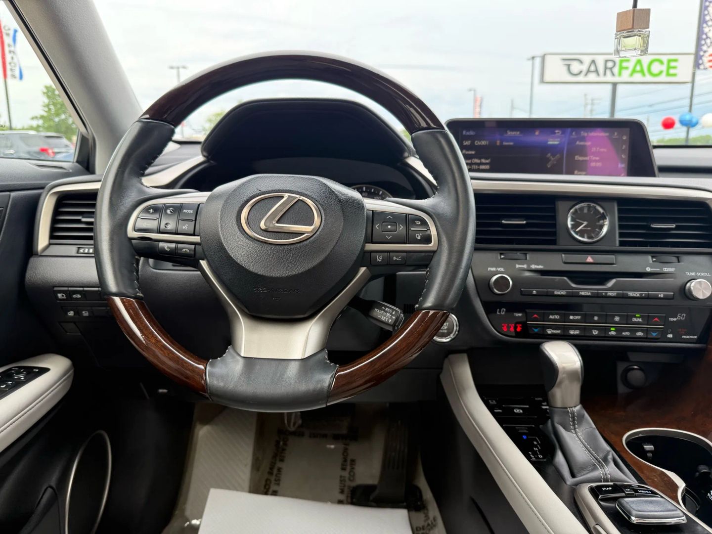 2019 Lexus Rx - Image 31