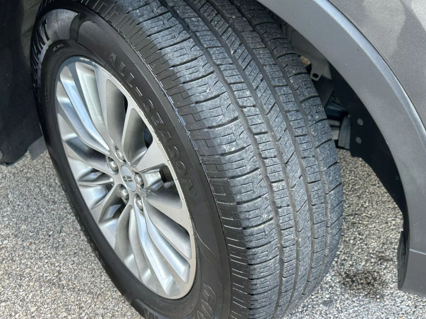 2018 Lincoln Mkx - Image 46