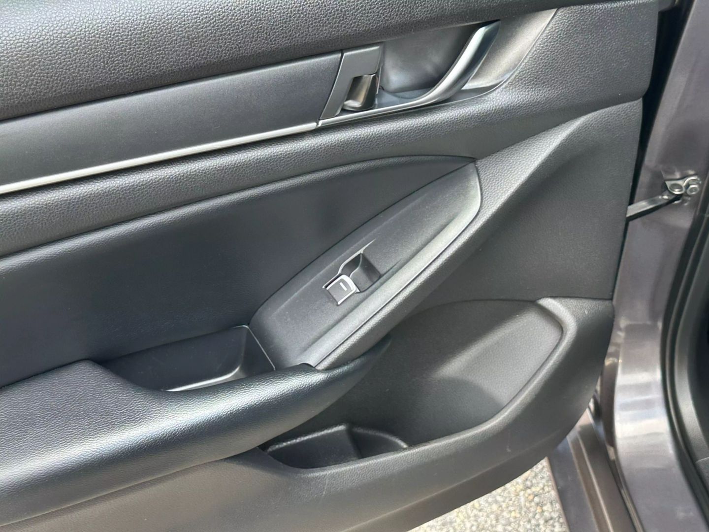2018 Honda Accord - Image 13