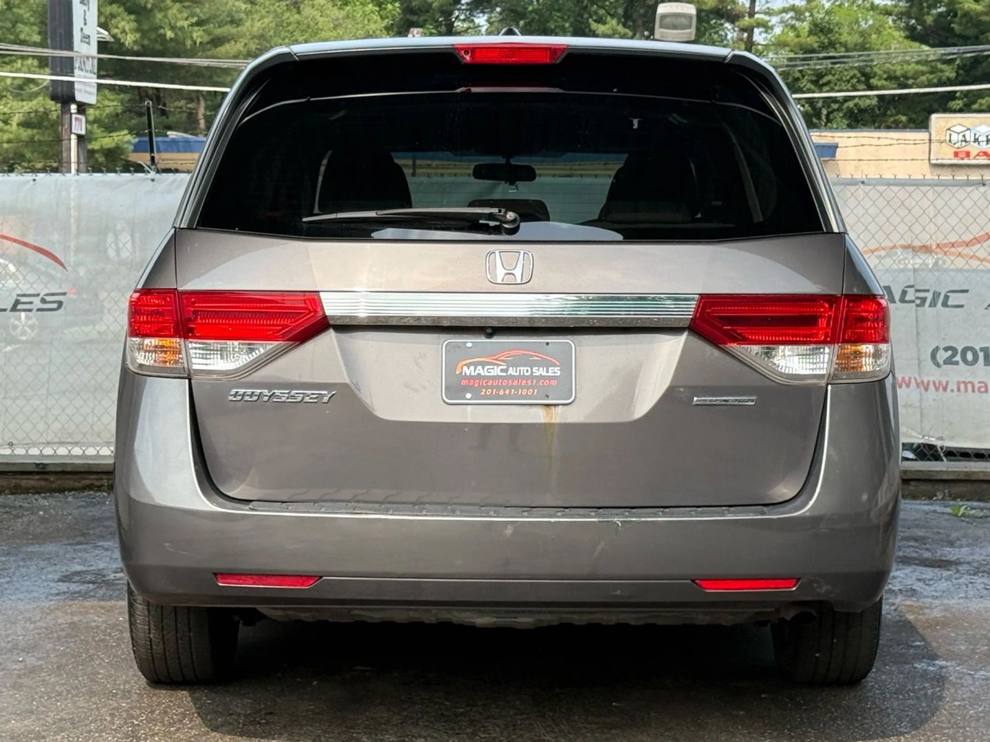 2016 Honda Odyssey - Image 10