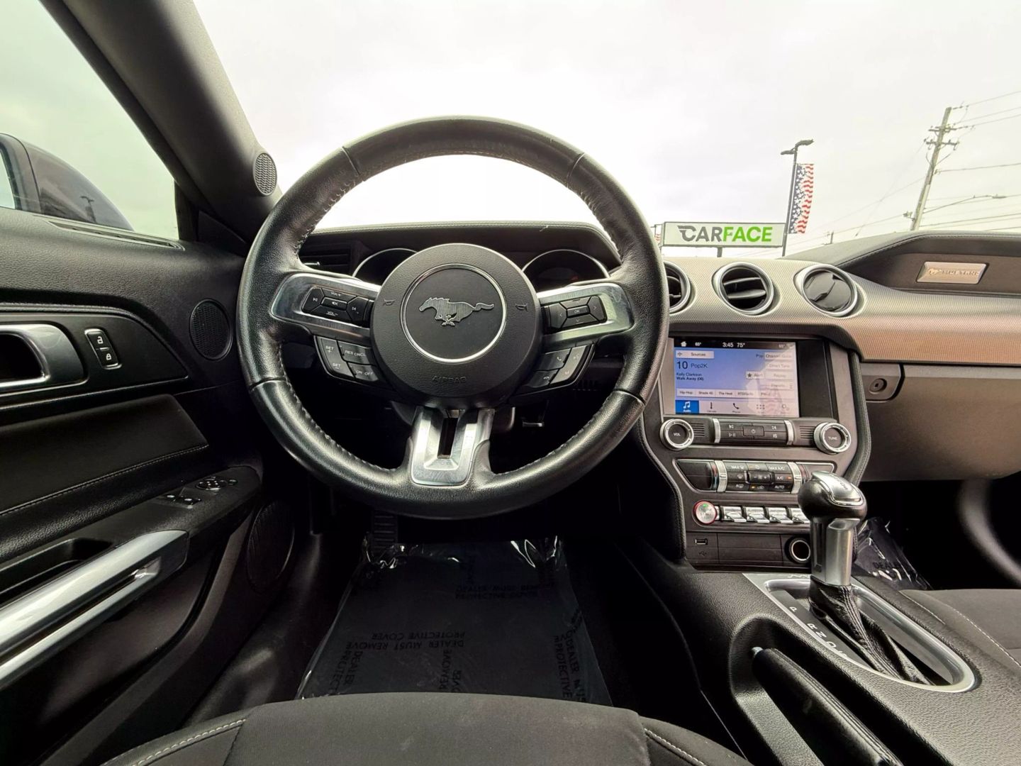 2019 Ford Mustang - Image 24