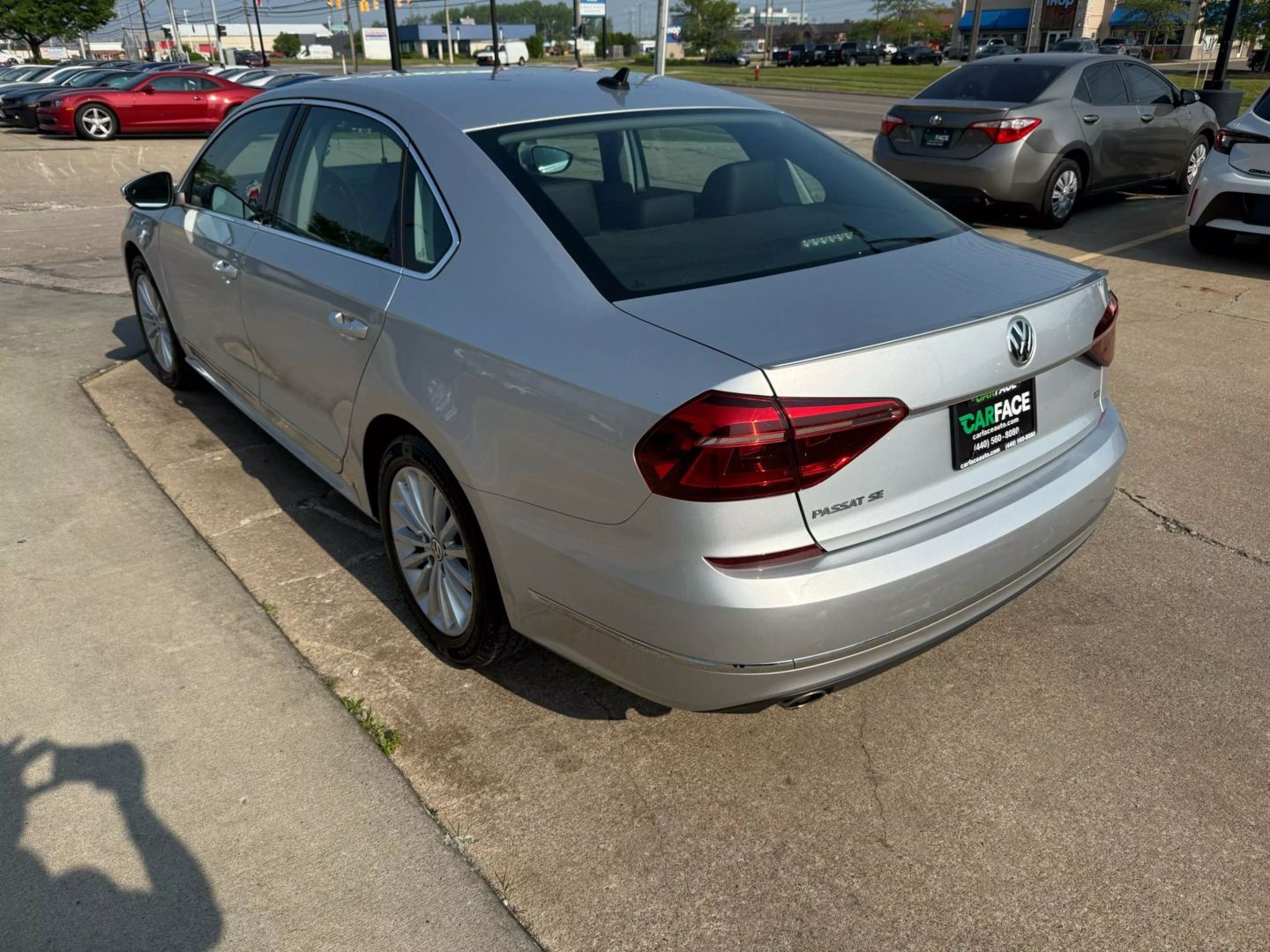 2017 Volkswagen Passat - Image 7