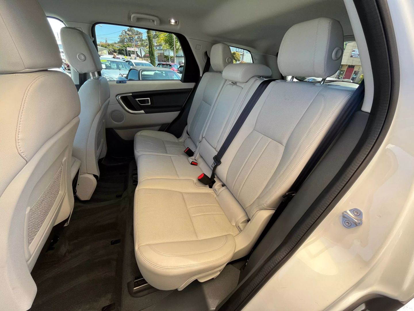 2019 Land Rover Discovery Sport  Vin: Salcp2fxxkh810080 Stock Id: 810080 - Image 15