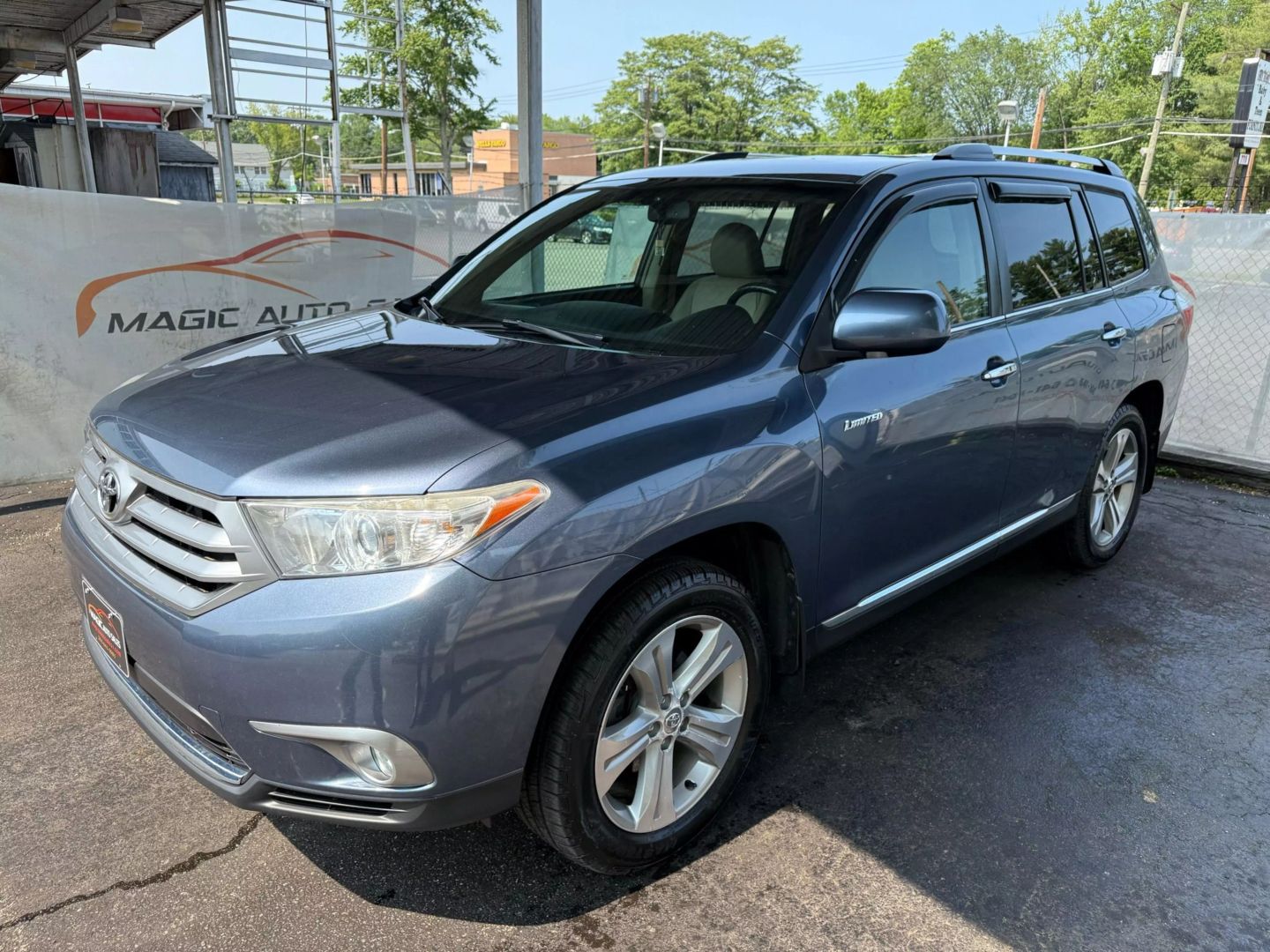 2013 Toyota Highlander - Image 8