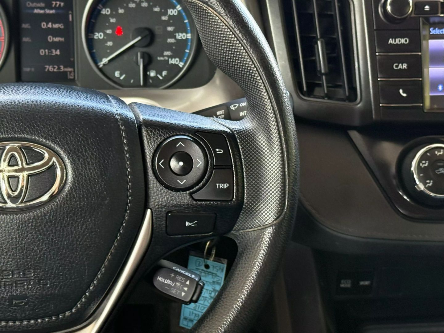 2018 Toyota Rav4 - Image 30