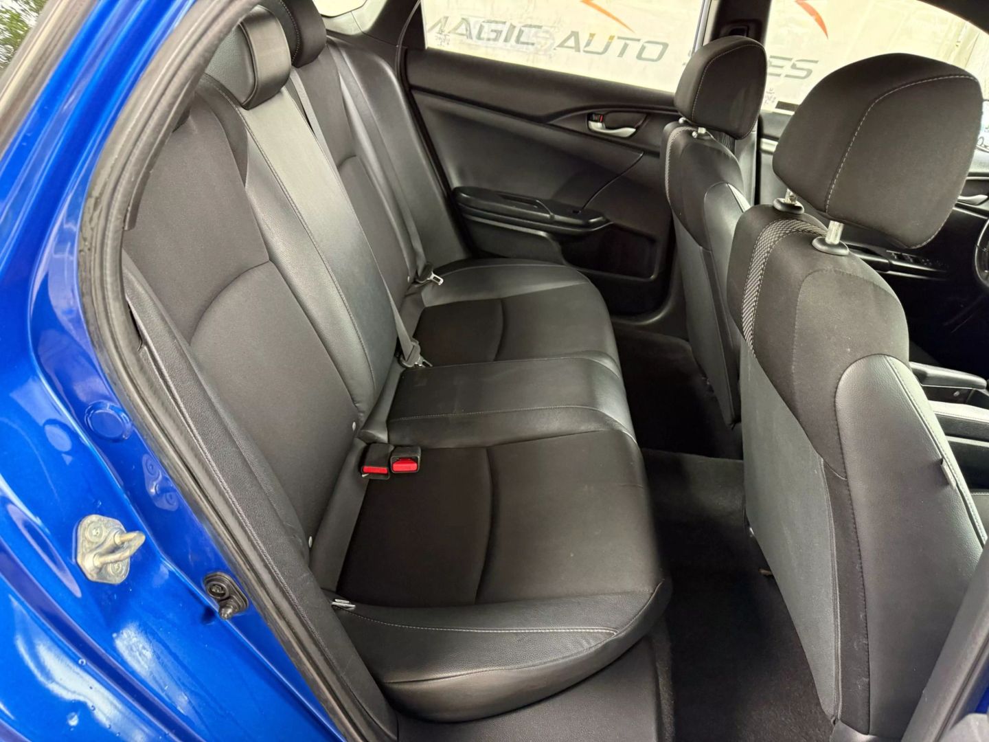 2019 Honda Civic - Image 22