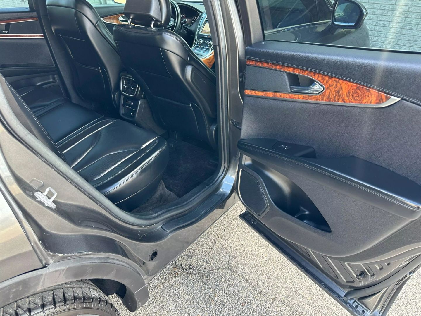 2018 Lincoln Mkx - Image 27