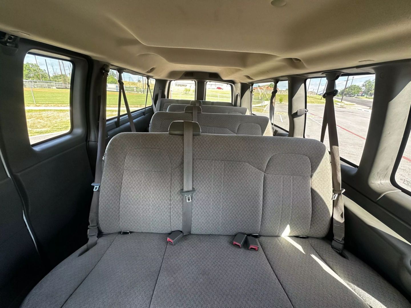 2014 Chevrolet Express 3500 Passenger - Image 8