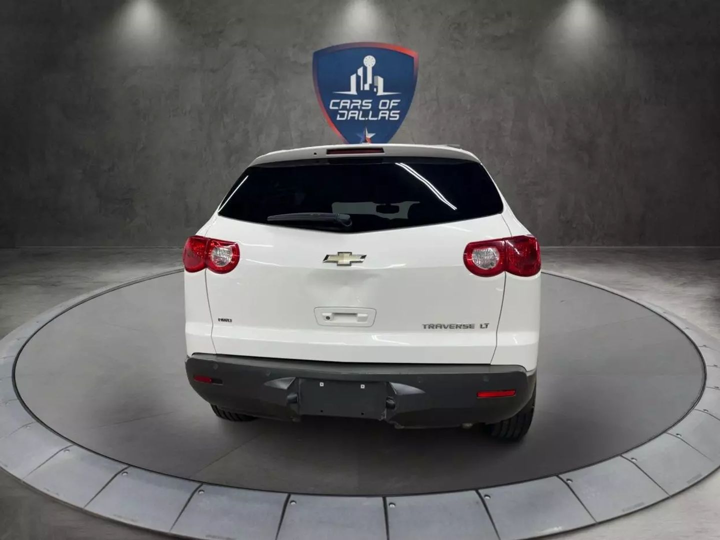 2011 Chevrolet Traverse - Image 4