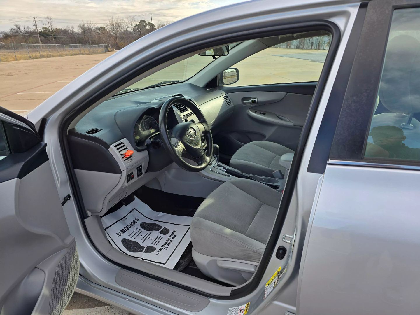 2013 Toyota Corolla - Image 10