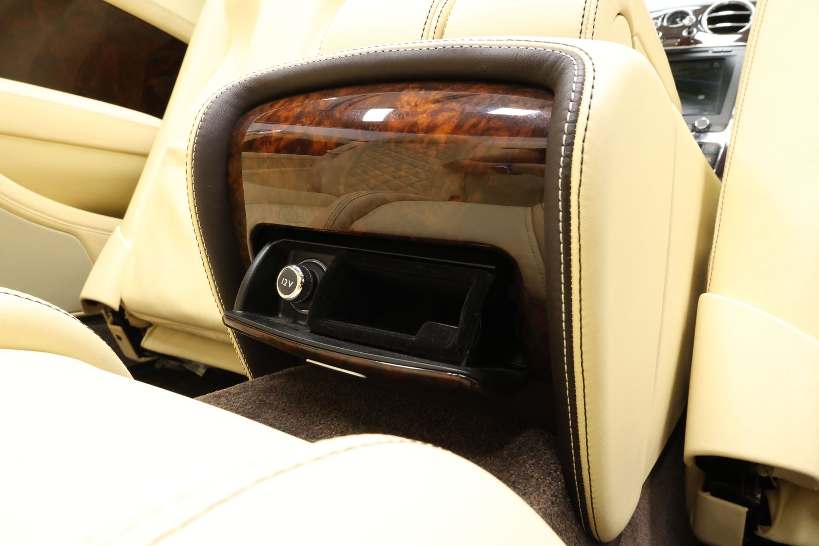 2016 Bentley Continental - Image 71