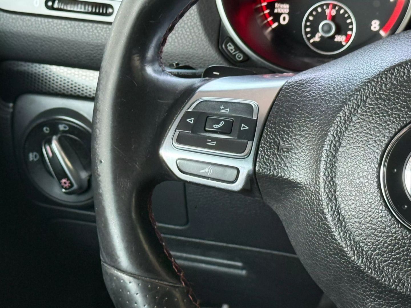 2014 Volkswagen Gti - Image 33