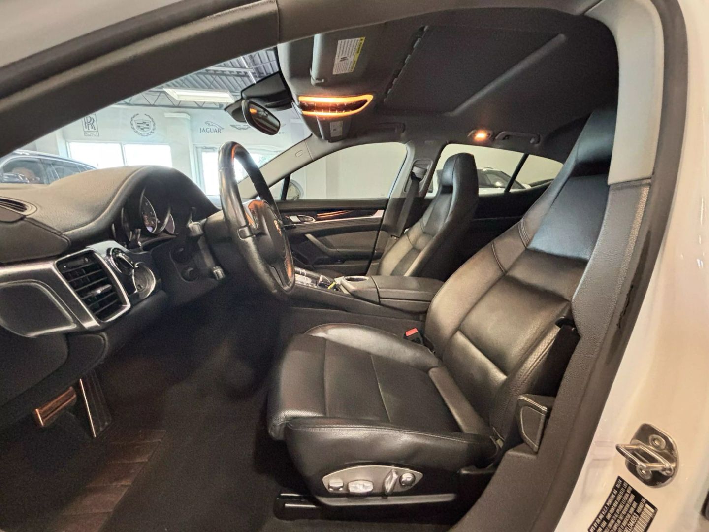 2014 Porsche Panamera S E-hybrid Sedan 4d - Image 9