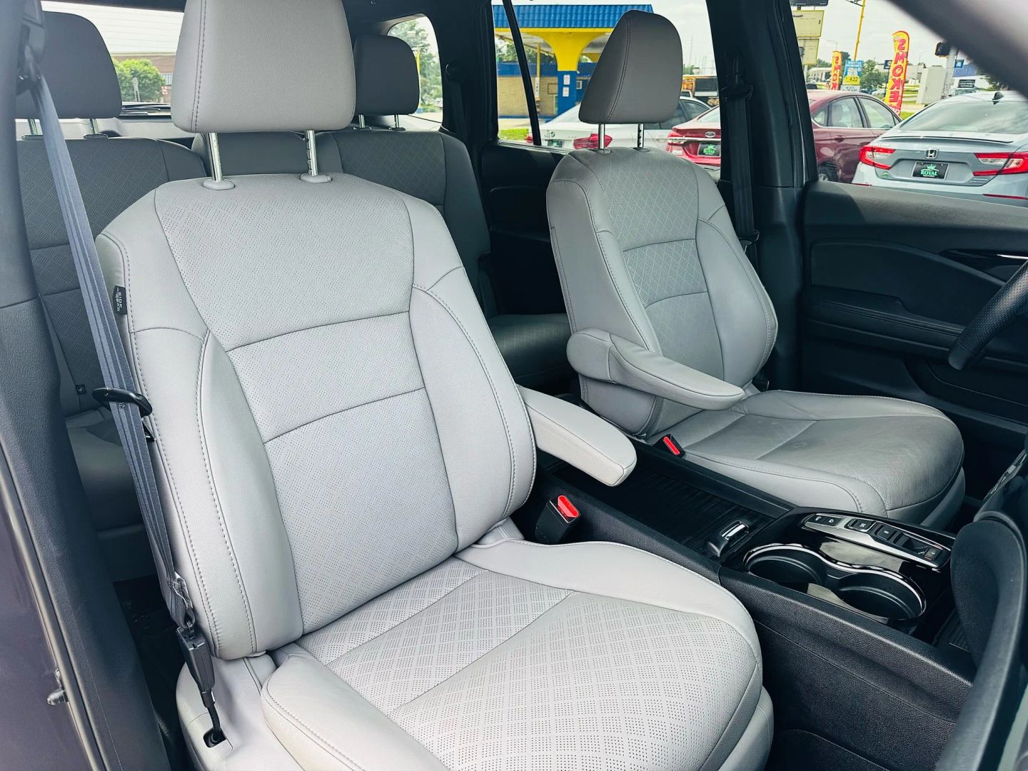 2021 Honda Passport - Image 19
