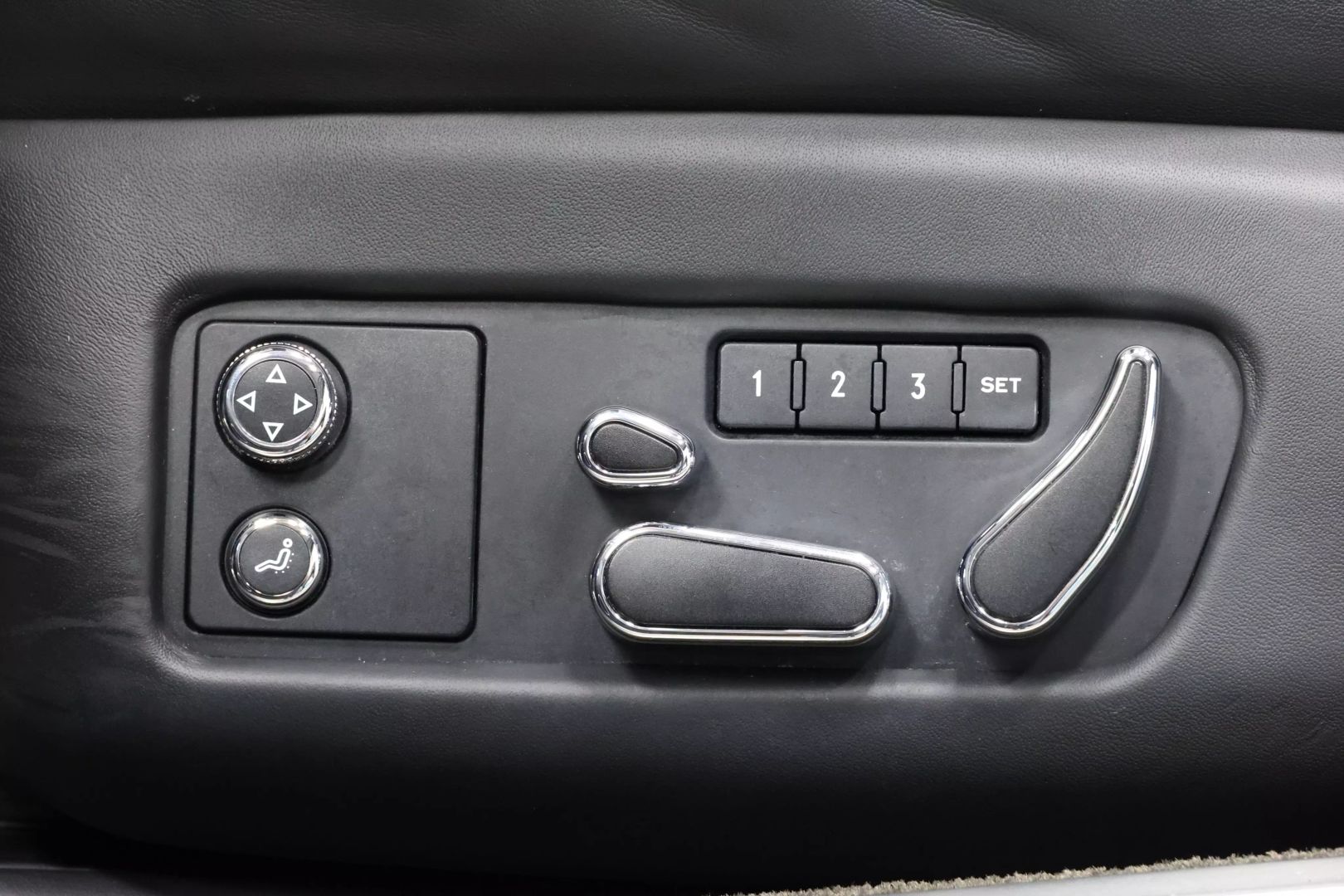 2014 Bentley Continental - Image 14