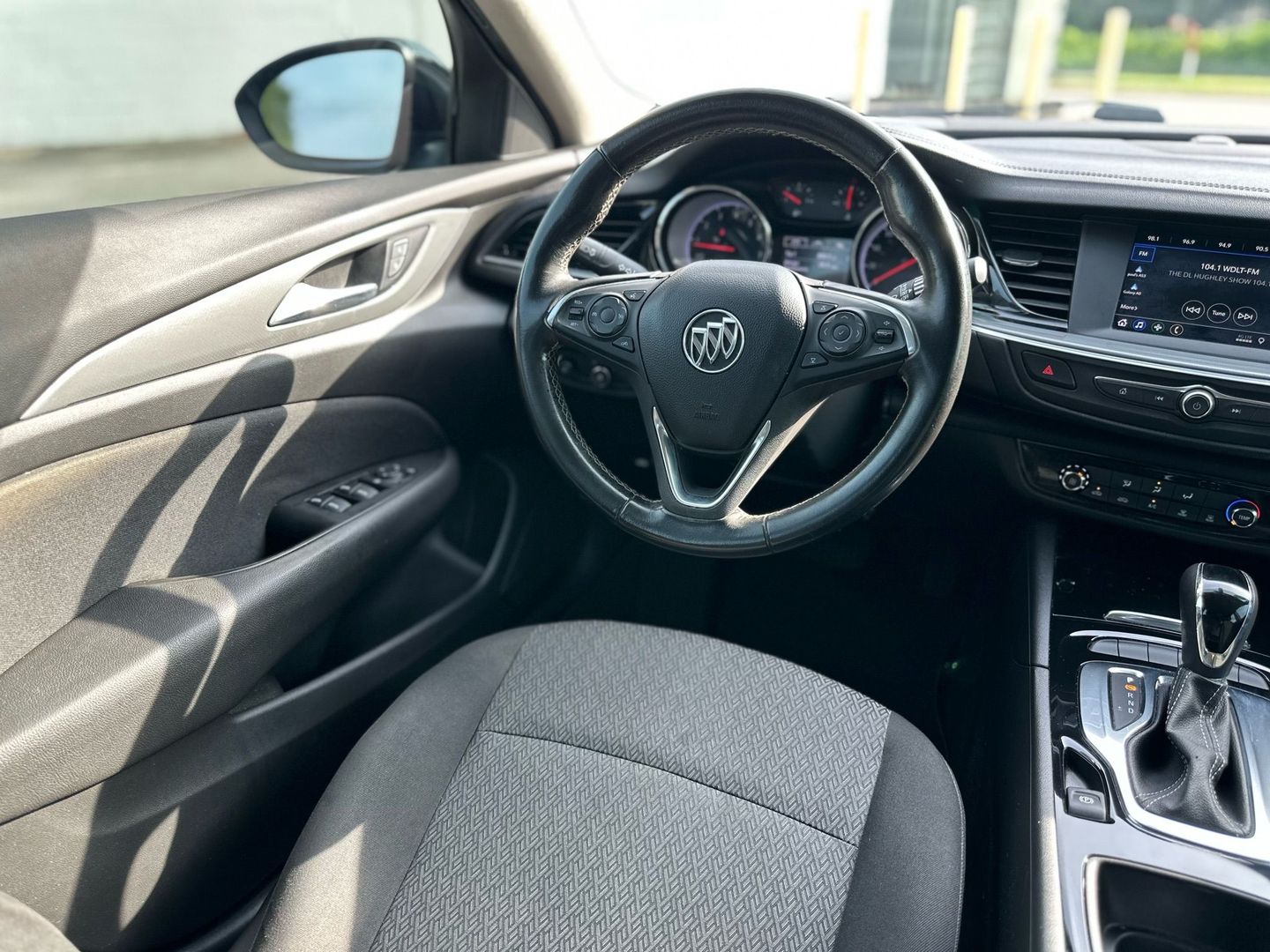 2018 BUICK REGAL TOURX WAGON 4-CYL, TURBO, 2.0 LITER PREFERRED WAGON 4D