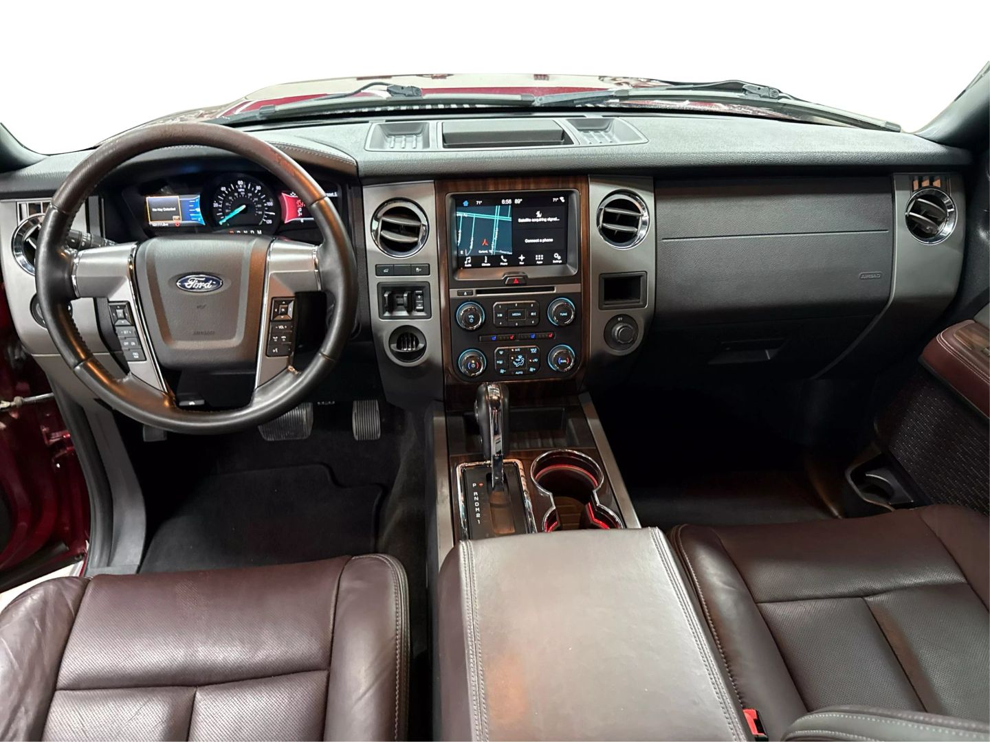 2017 Ford Expedition - Image 22