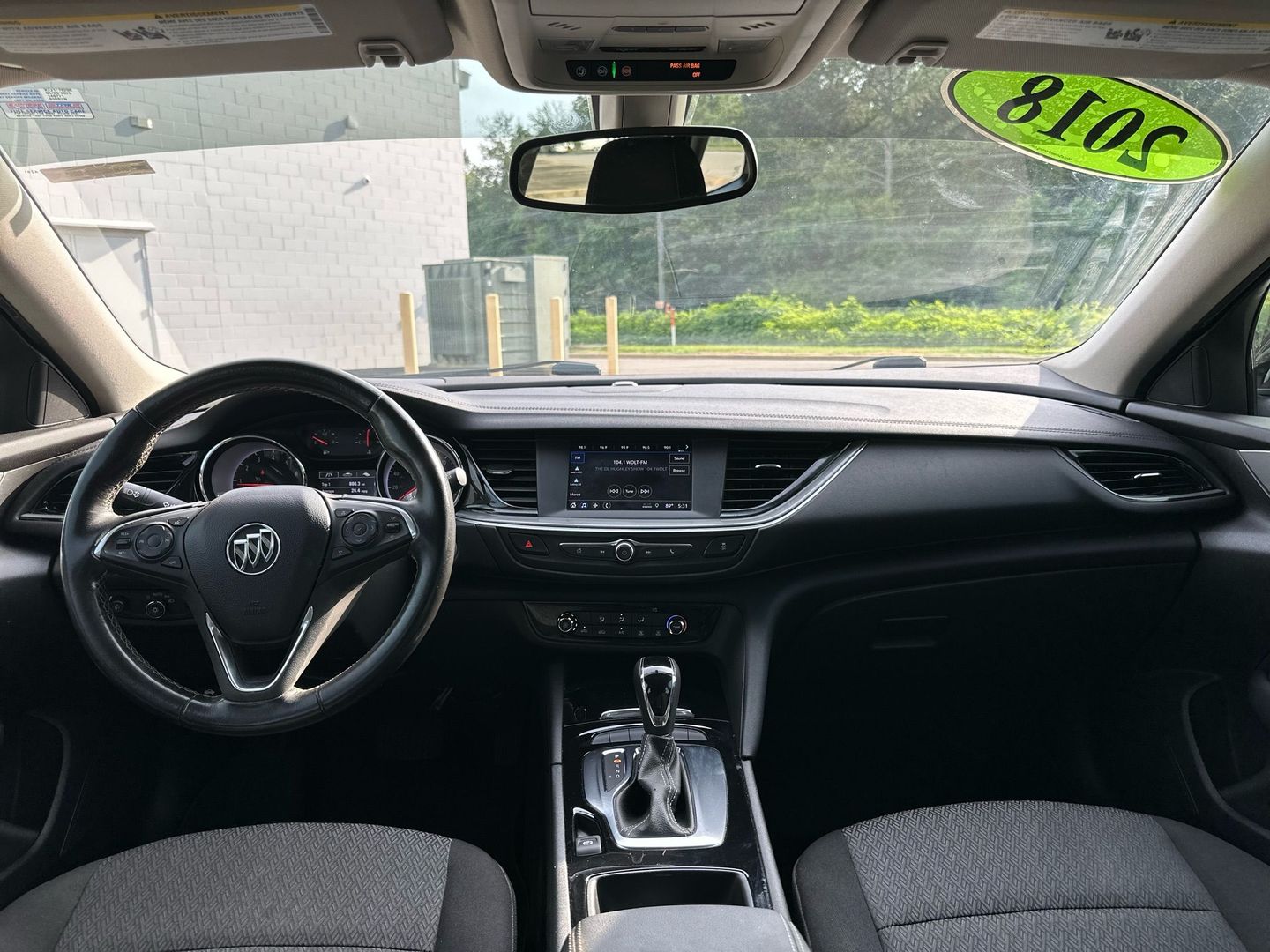 2018 BUICK REGAL TOURX WAGON 4-CYL, TURBO, 2.0 LITER PREFERRED WAGON 4D