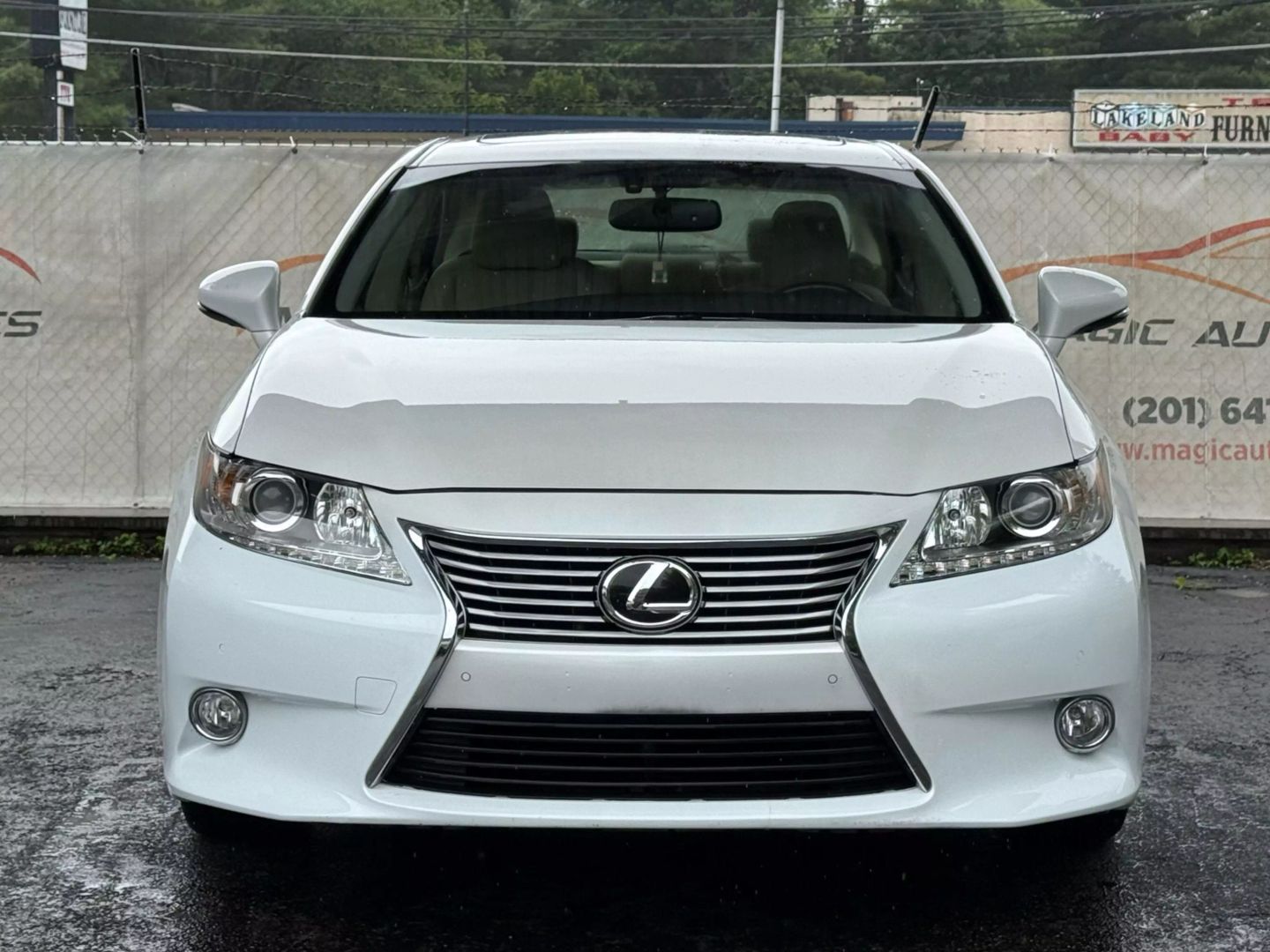 2015 Lexus Es - Image 5