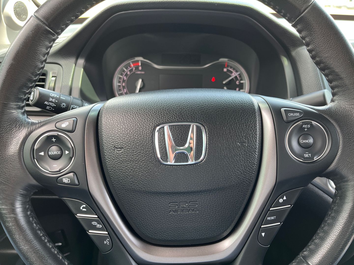 2018 HONDA RIDGELINE PICKUP V6, I-VTEC, 3.5 LITER RTL-T PICKUP 4D 5 FT