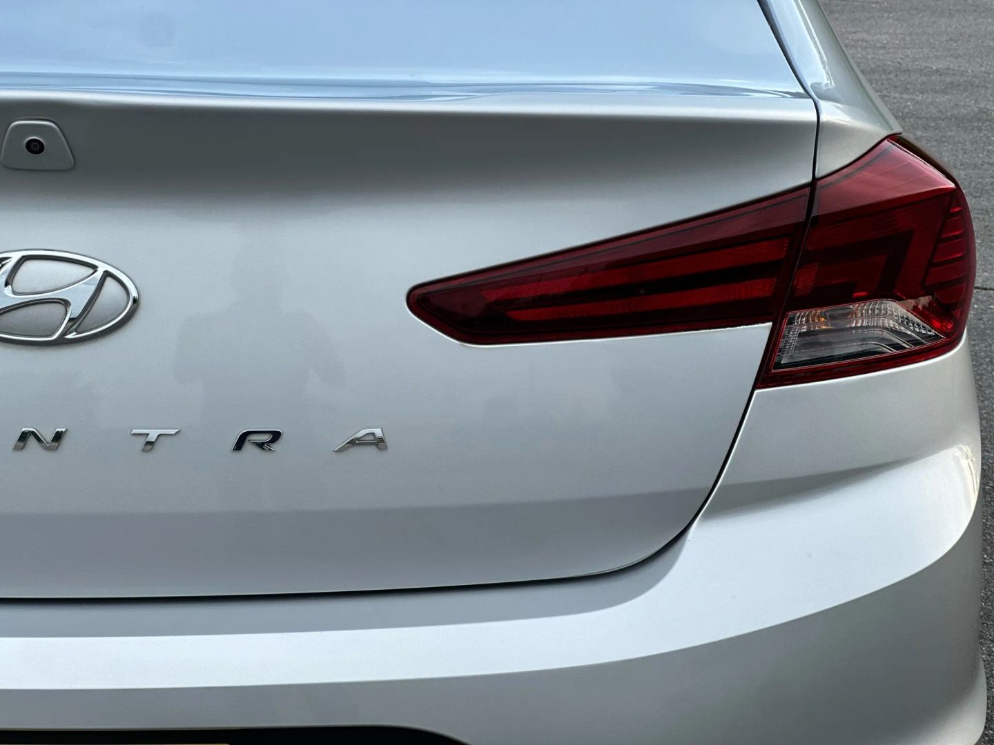 2019 HYUNDAI ELANTRA SEDAN 4-CYL, 2.0 LITER SE SEDAN 4D