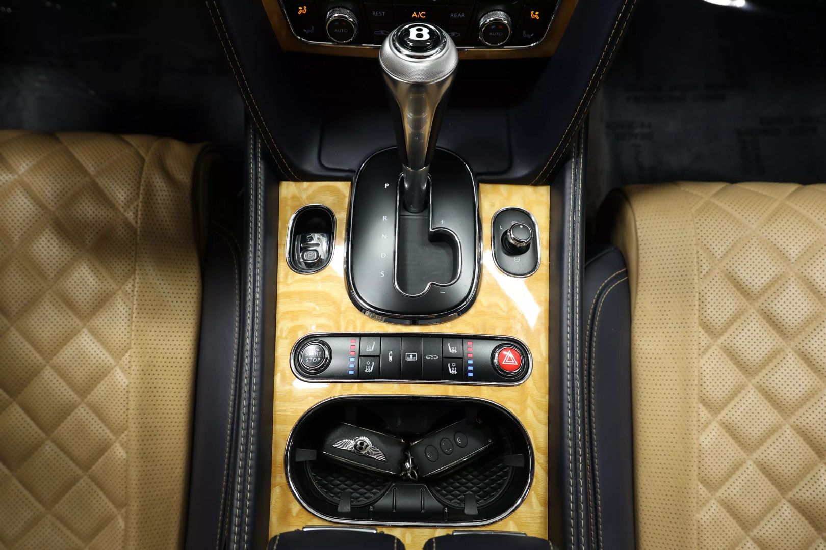 2017 Bentley Flying Spur - Image 38