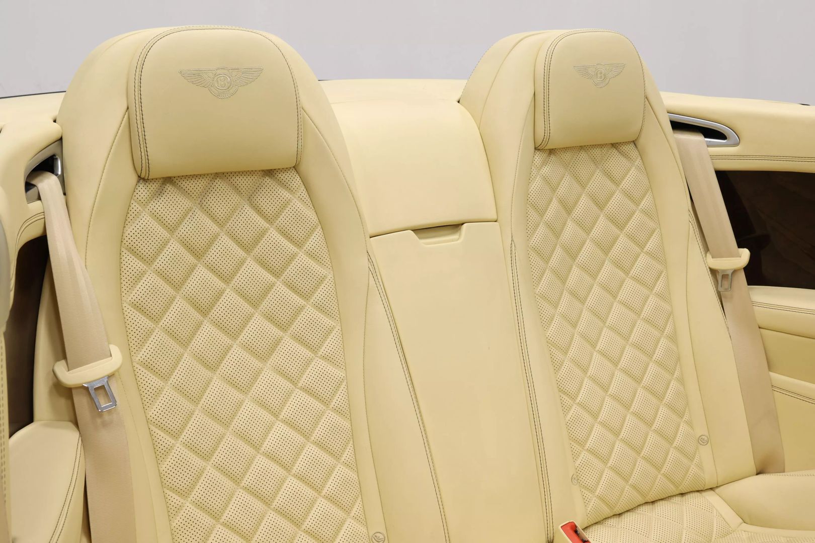 2016 Bentley Continental - Image 66