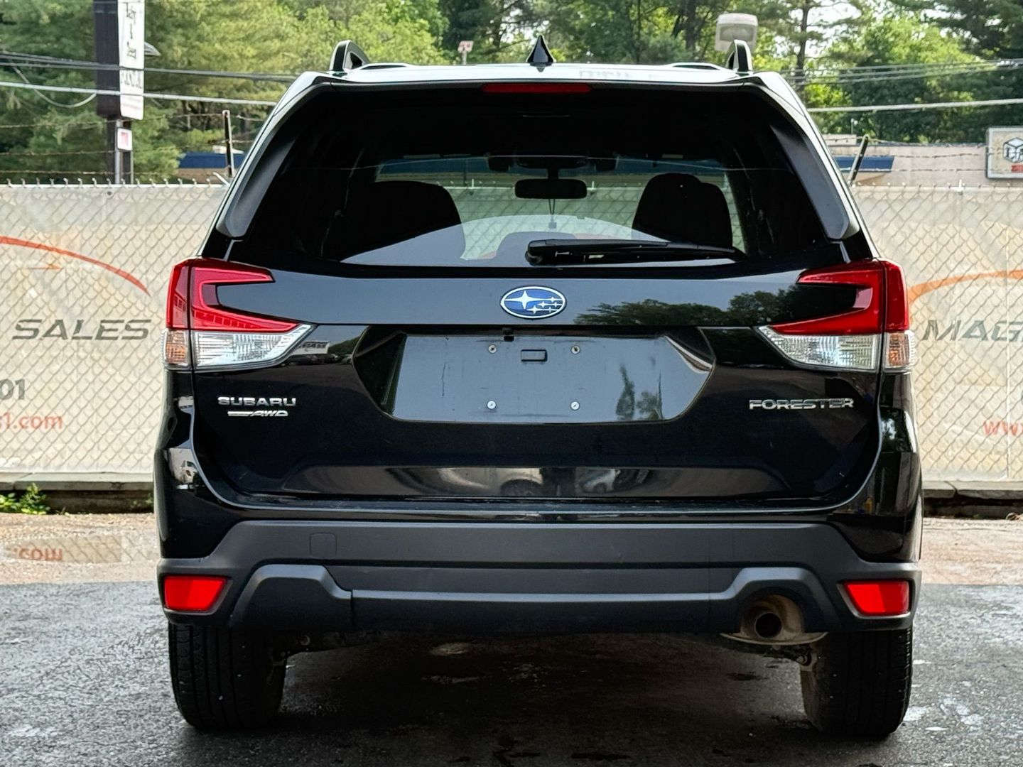 2020 Subaru Forester - Image 10