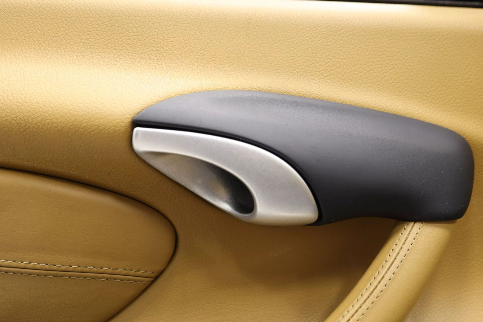 2003 Porsche Boxster - Image 9
