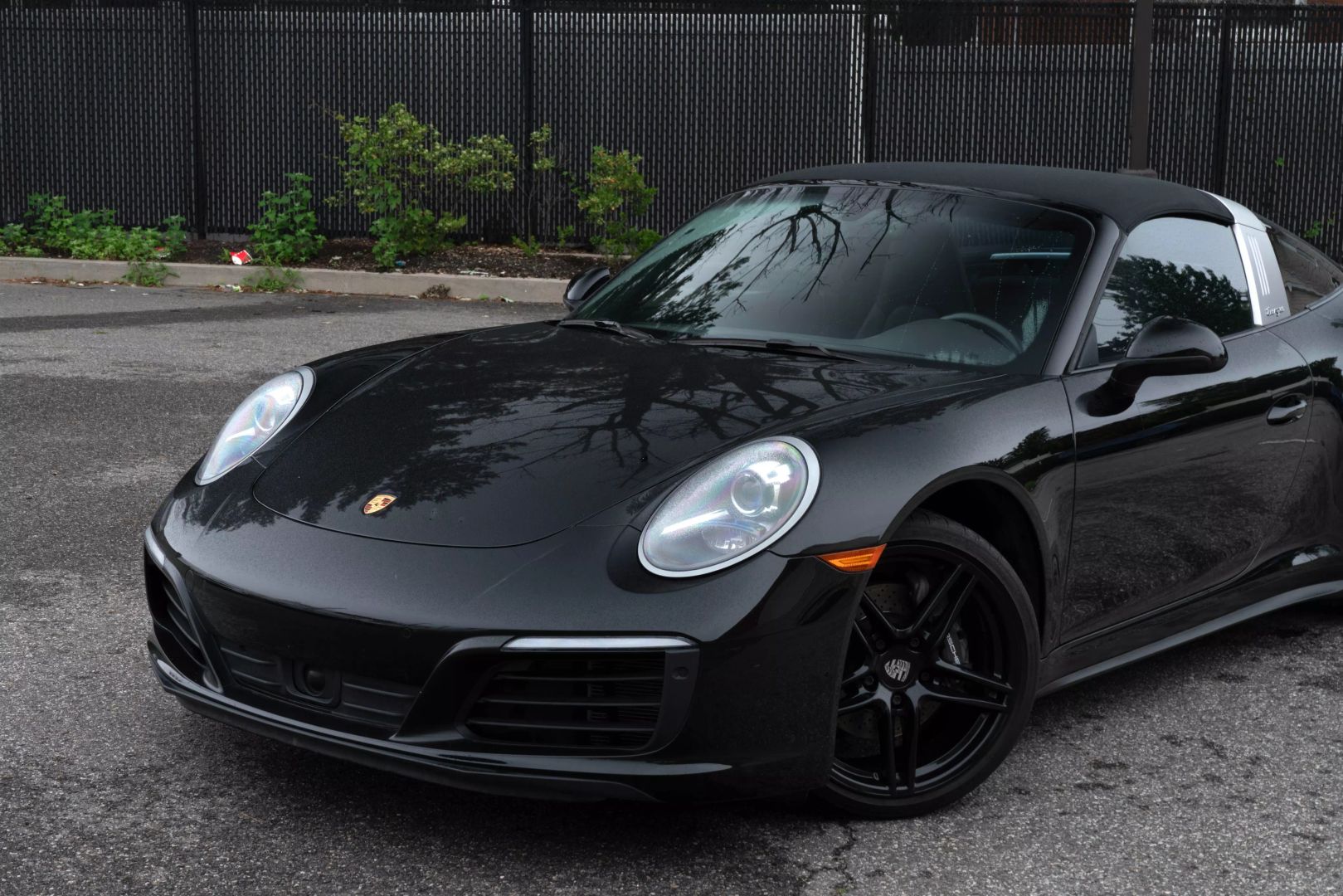 2018 Porsche 911 - Image 11