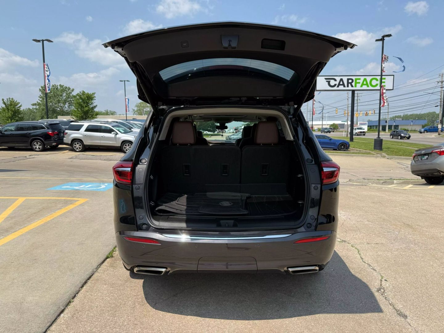 2018 Buick Enclave - Image 12