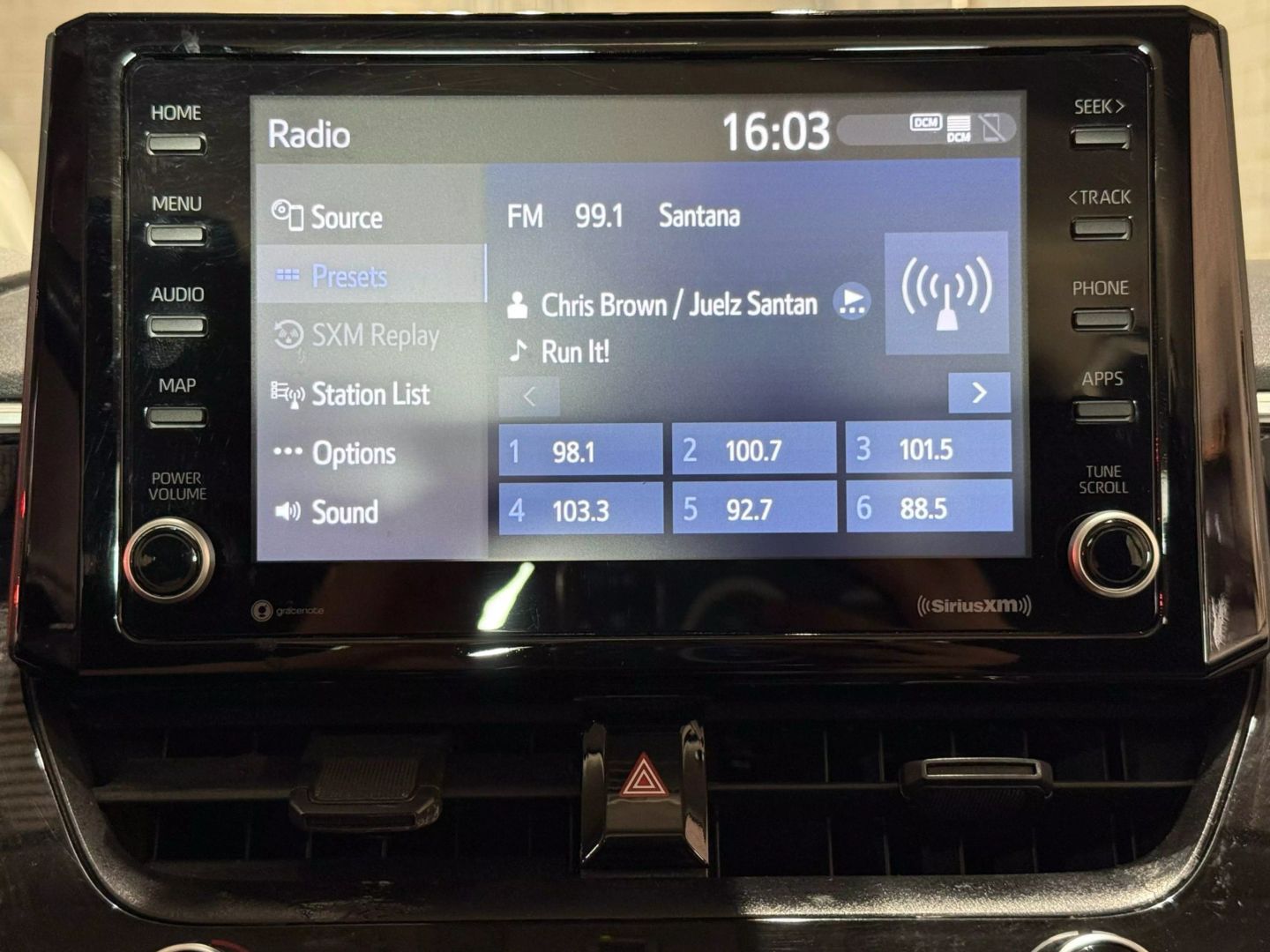 2022 Toyota Corolla - Image 37