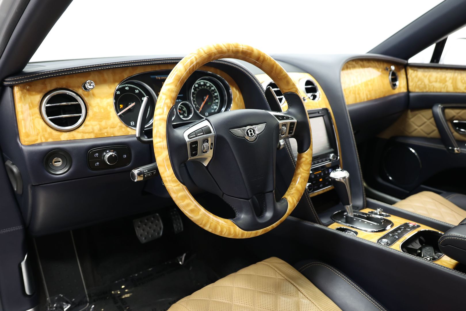 2017 Bentley Flying Spur - Image 2