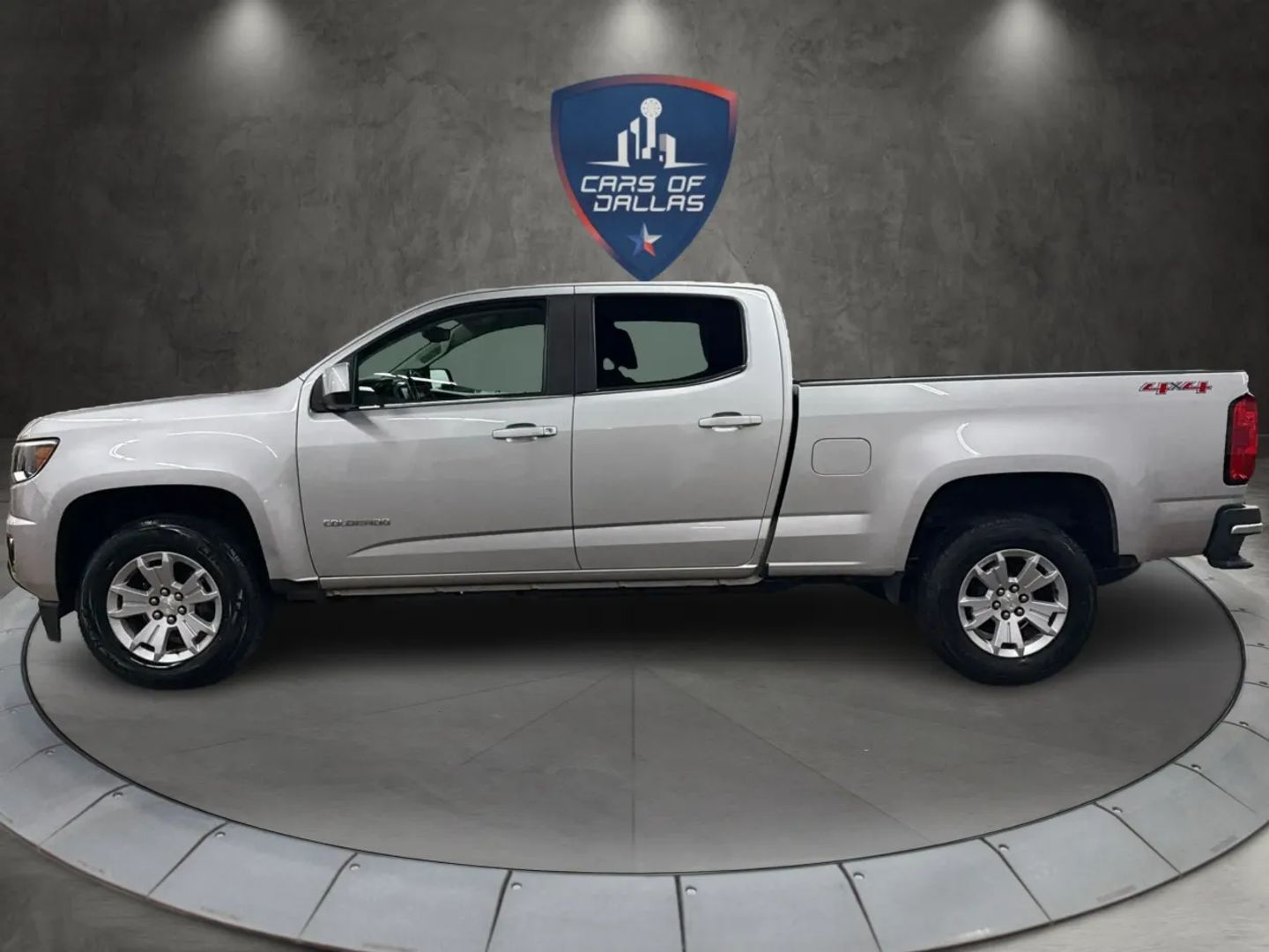 2018 Chevrolet Colorado Crew Cab - Image 2
