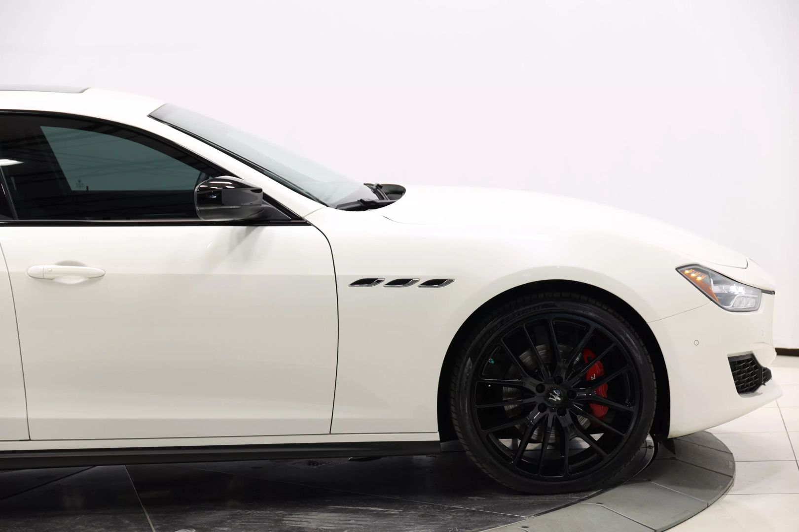 2020 Maserati Ghibli - Image 66