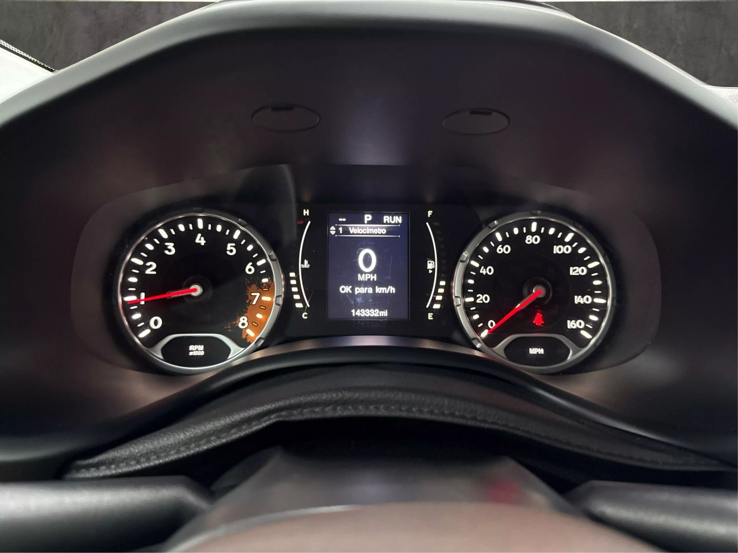 2015 Jeep Renegade - Image 33