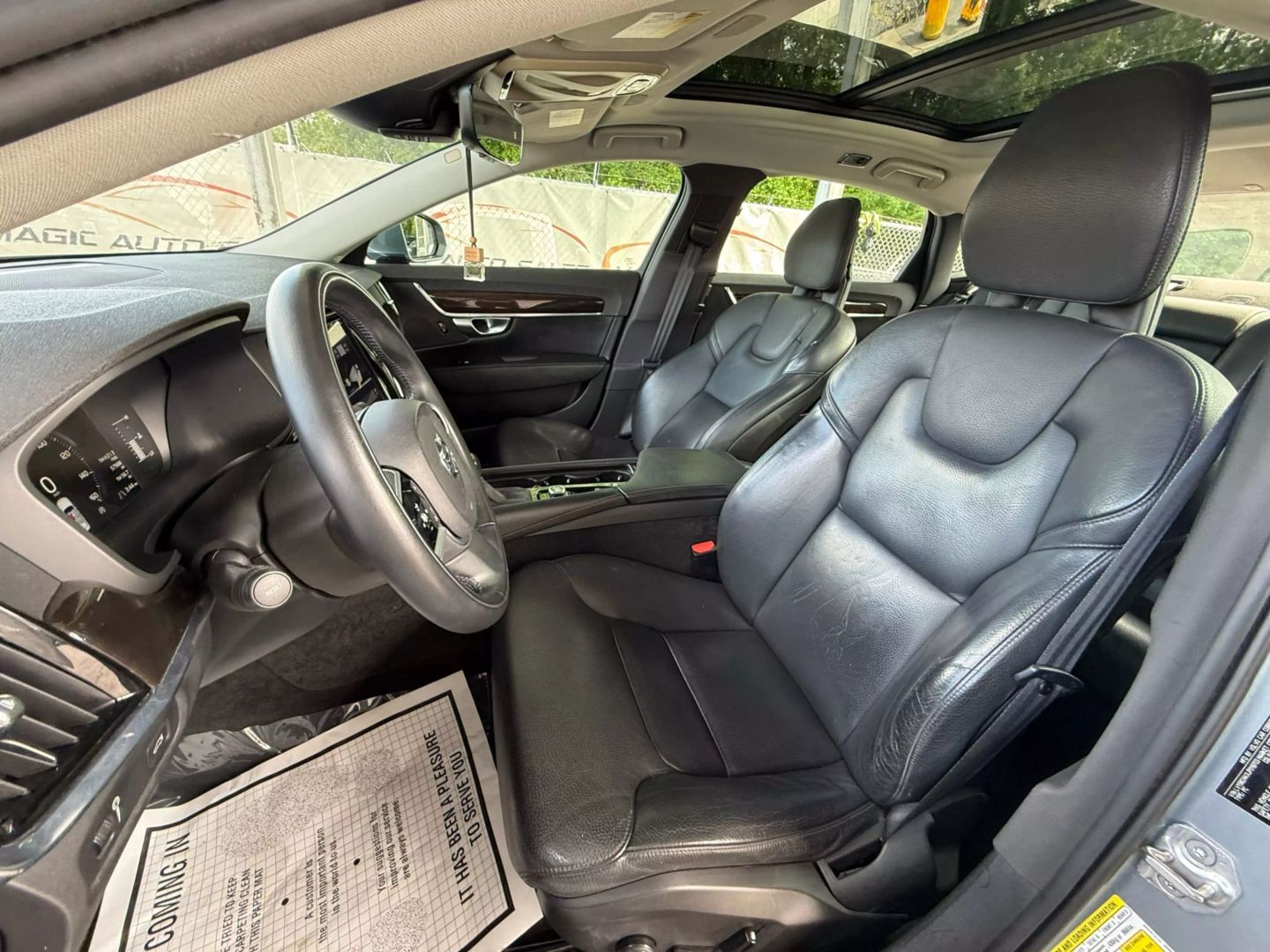 2018 Volvo S90 - Image 16