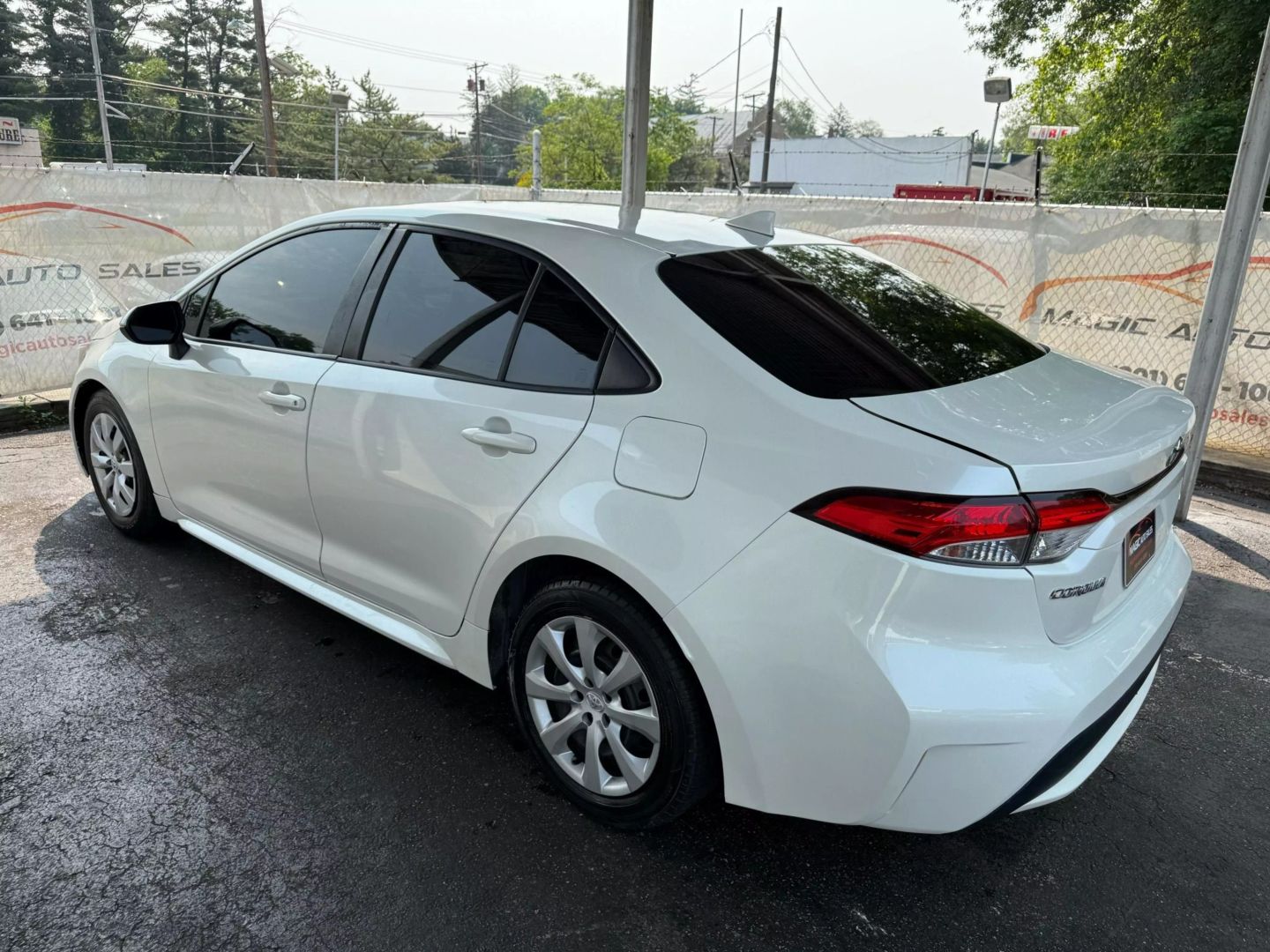 2021 Toyota Corolla - Image 12