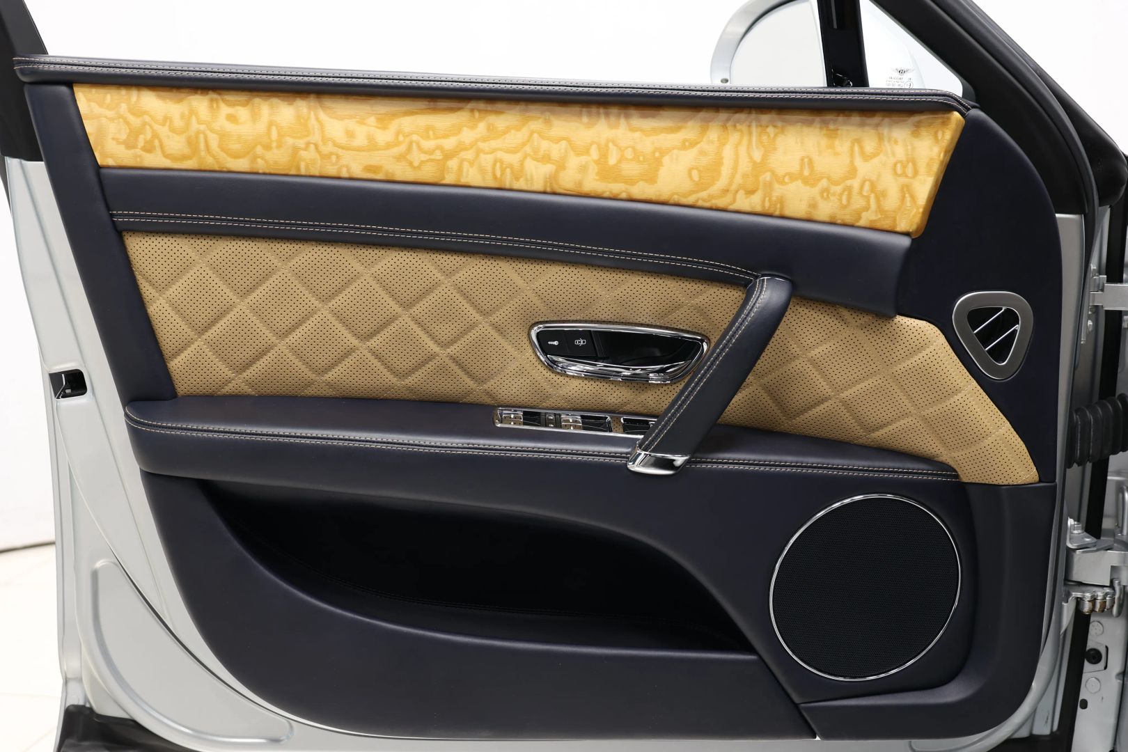 2017 Bentley Flying Spur - Image 9
