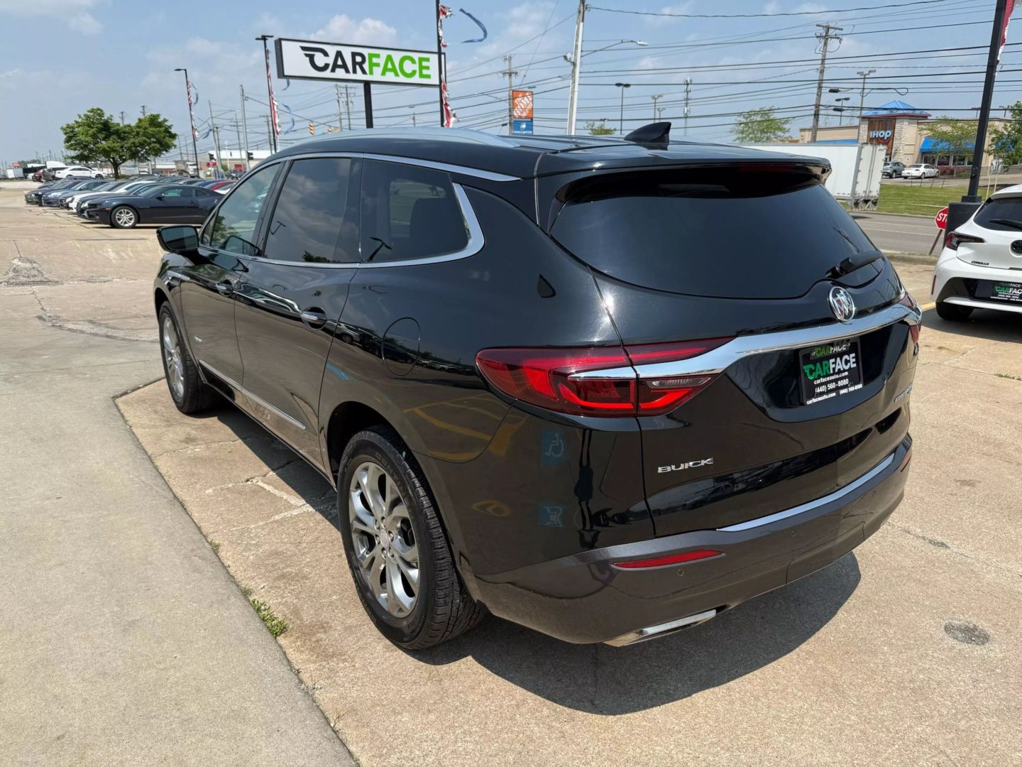 2018 Buick Enclave - Image 8
